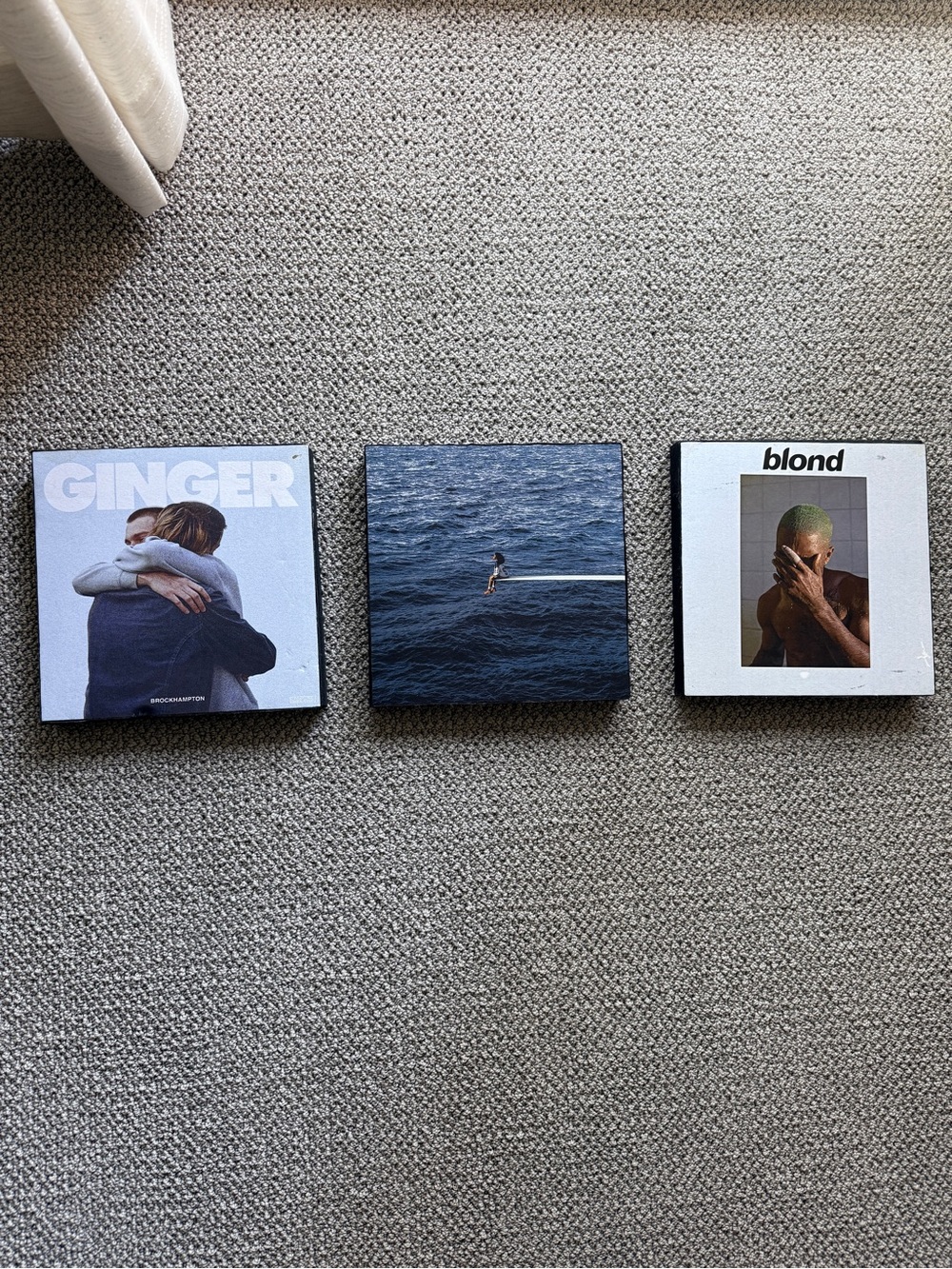 Set of 3 small wall pictures